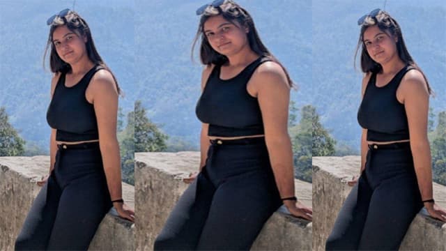 Desi Young Mom Sucking Dick Hard Fucking
