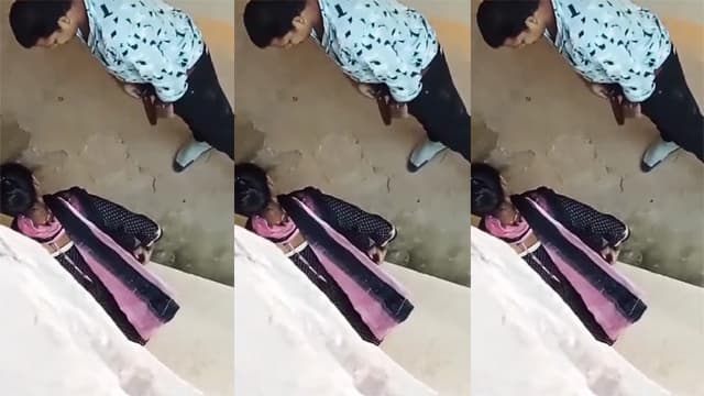 Desi Uncle Girl Hard Fuck Behind Bus Stop Highway MMS